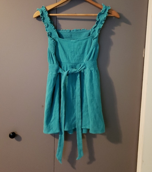 Motherhood Sz M Smocked Top - Picture 2 of 6